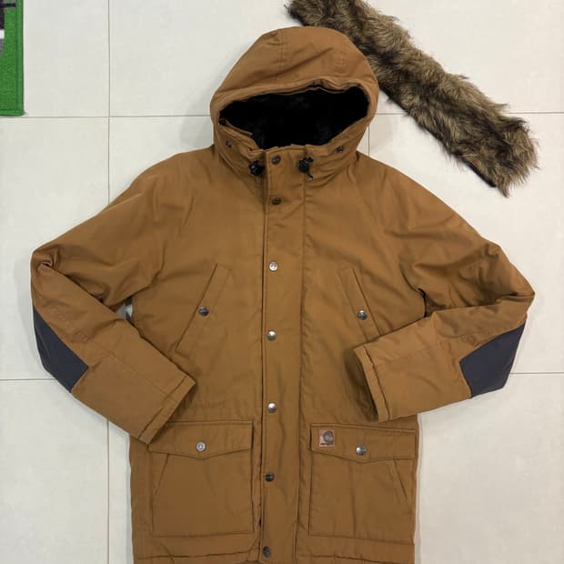 칼하트 트래퍼 파카 S