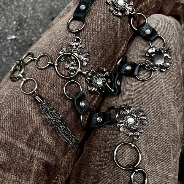 “Vintage” 00’s Mood Cross Cubic Chain Be