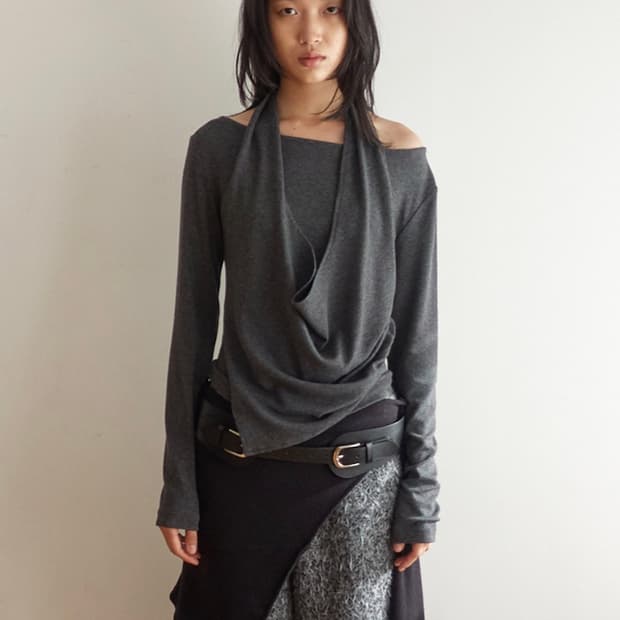 CERRIC 세릭 레이어드 홀터 탑 / 차콜