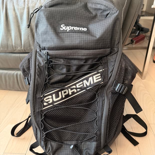 슈프림 23fw 백팩
