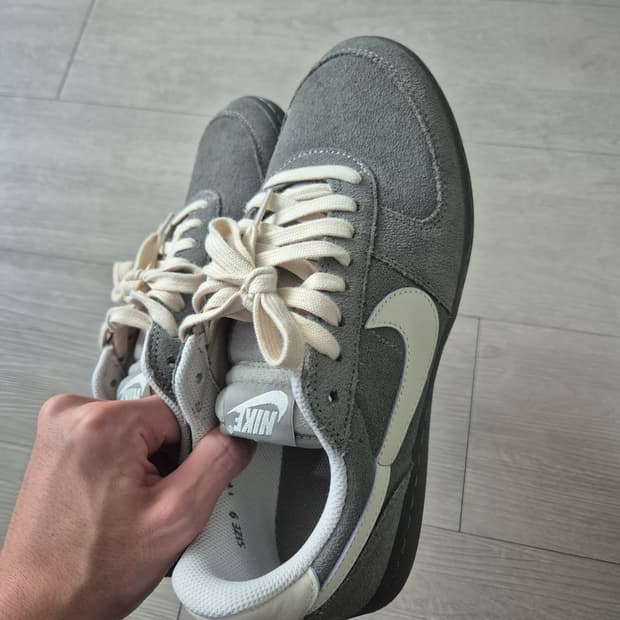 나이키 필드 제너럴 스웨이드