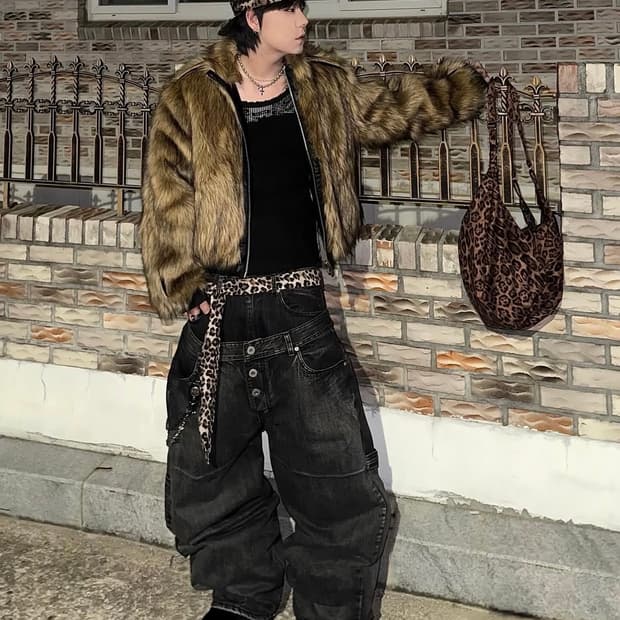 Dual-Faced Faux Fur Leather BomberJacket