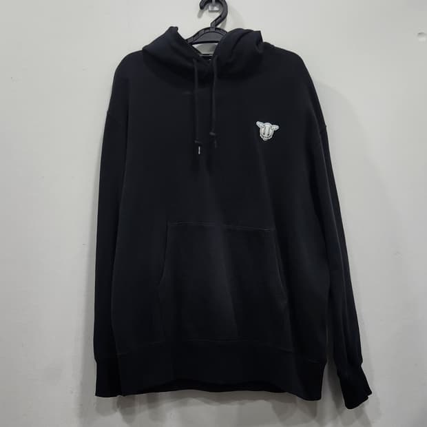 [L] 유니클로 디페이스 콜라보 후드티 L사이즈 블랙