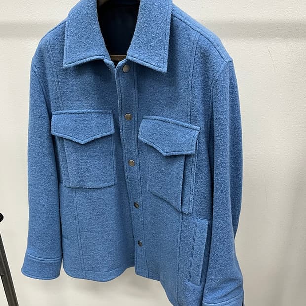 105) 솔리드옴므 백로고 오버 울 트러커 