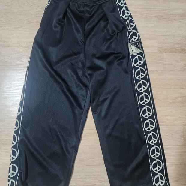 [3] 캐피탈 스무스 트랙 배기 팬츠