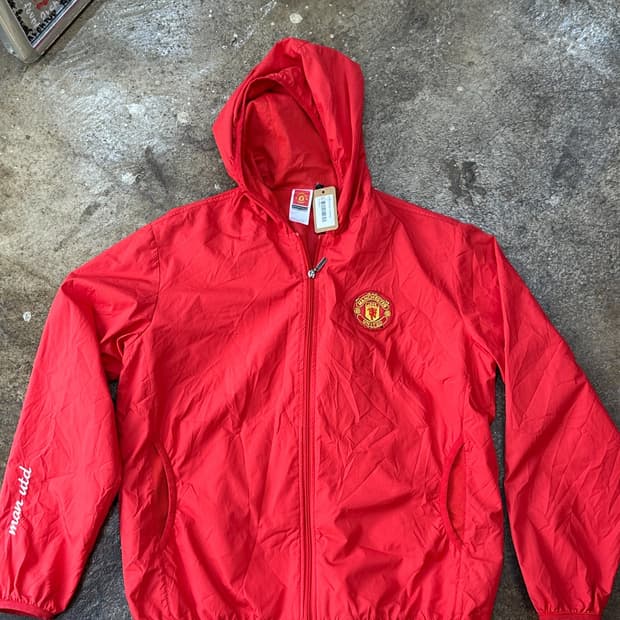 Manchester United Hood Windbreaker