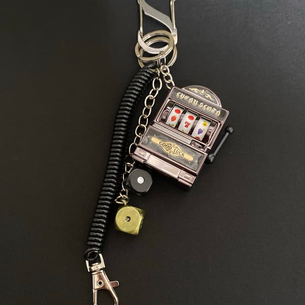 럭키 슬롯머신 키링