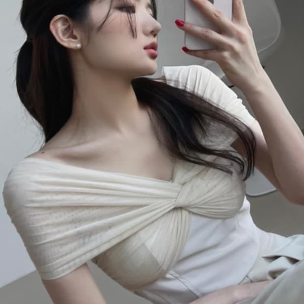 오프숄더