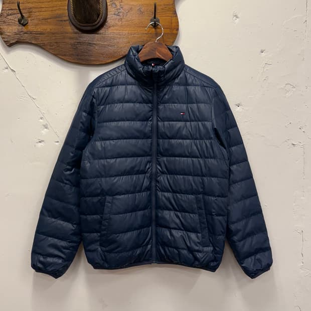 66) Tommy Hilfiger Reversible Down Paddi