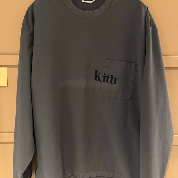 [새상품급-XL] KITH 키스 롱슬리브 퀸 티셔츠