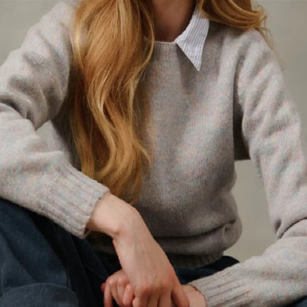 정품 할리오브스코틀랜드 쉐기독 오로라 울 라운드 니트 여성 S 사랑봉봉