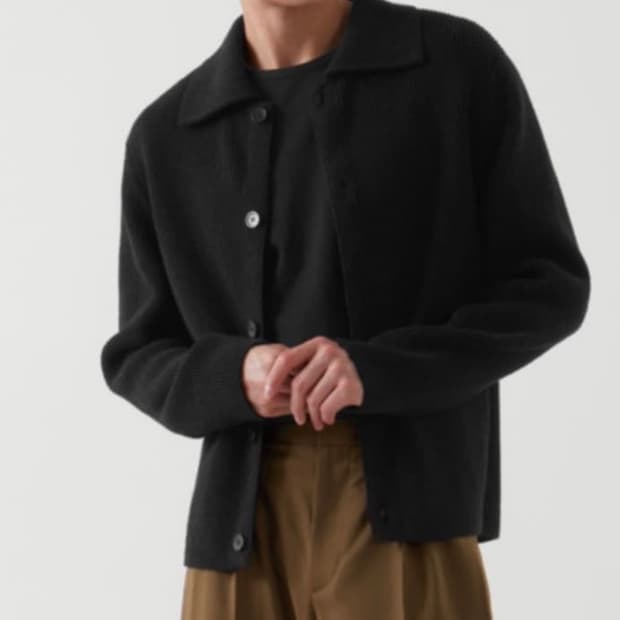 Cos 부클레 가디건 블랙 L 코스 부클레 가디건