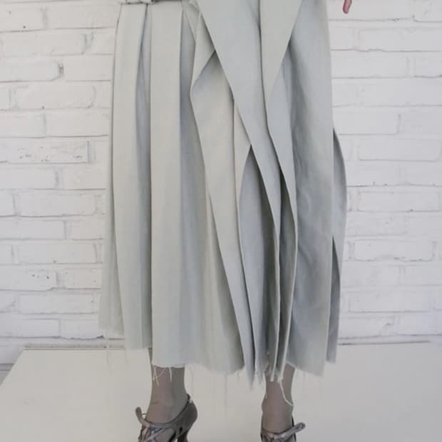 에옹쓰 오프비트 플리츠 스커트 민트 새상품