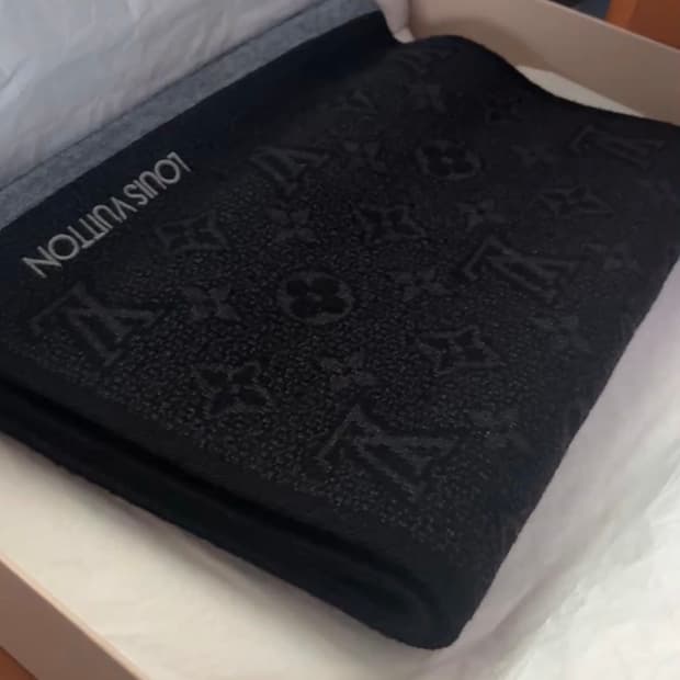 루이비통 머플러