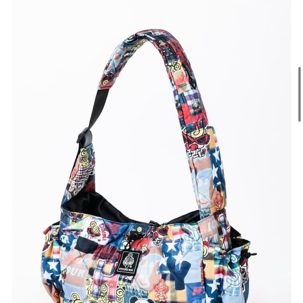 히스테릭 미니 잡지 숄더백