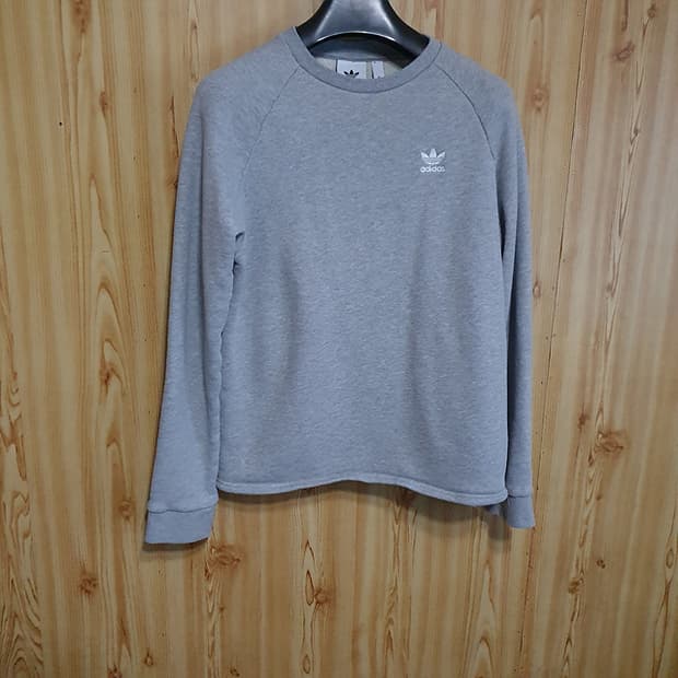 아디다스 회색 맨투맨 티셔츠XL