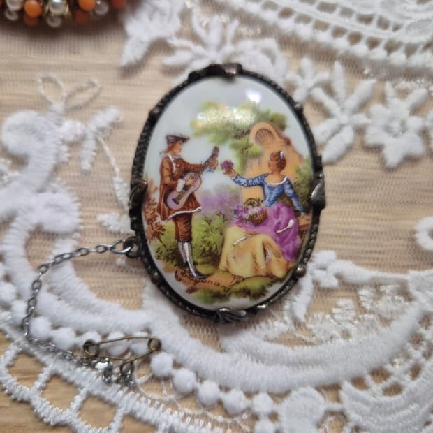 vintage)1950s 빈티지 리모지 연인 포슬린 핸드페인팅 브로치