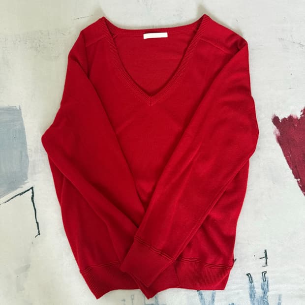 GBH 브이넥 니트 red