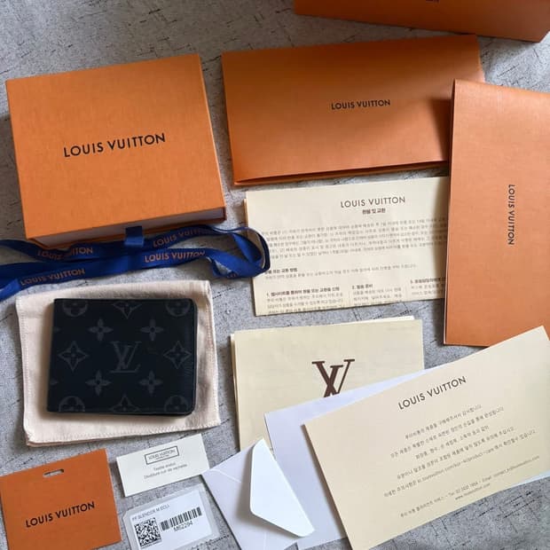 루이비통 이클립스 반지갑