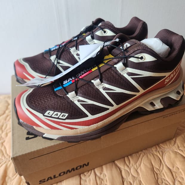 (새상품) 살로몬 Salomon XT-6 런닝화 240cm