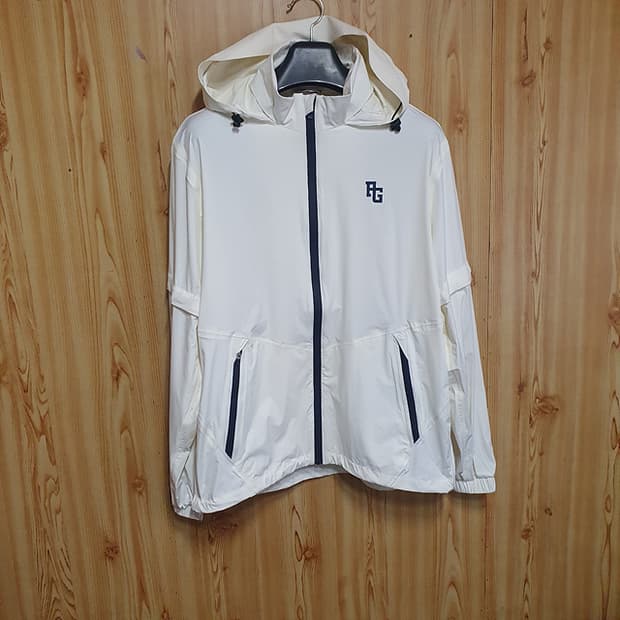 파리게이츠 바람막이 105