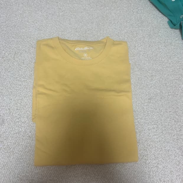 에디바우어 머스터드 라운드 반팔티셔츠 105