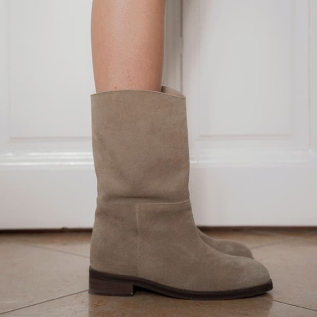 위드아웃썸머 킨더 하프 부츠 스웨이드 베이지