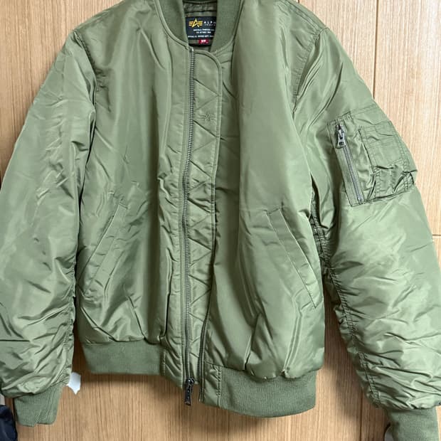 알파 인더스트리 MA-1 세이지 그린 M 항공점퍼(새상품)