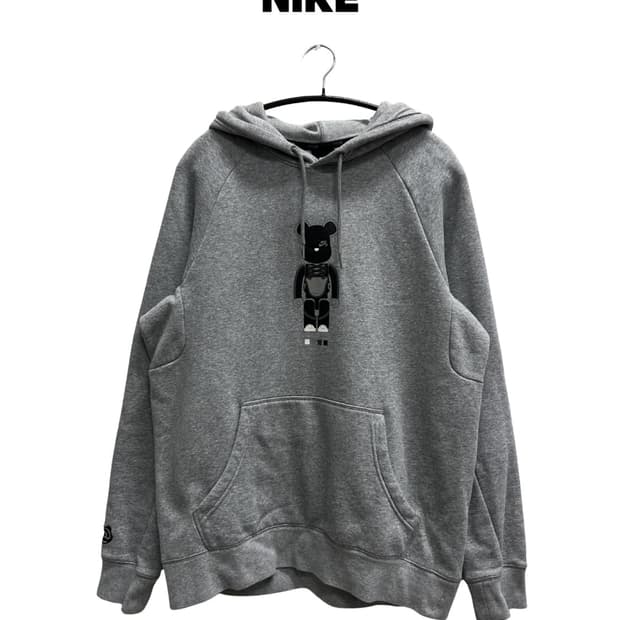 (M) 나이키SB 베어브릭 후드 티 그레이