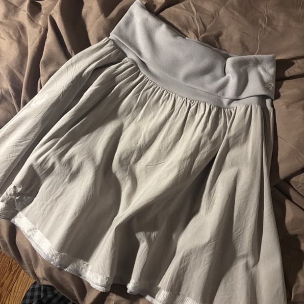 코이세이오 치마