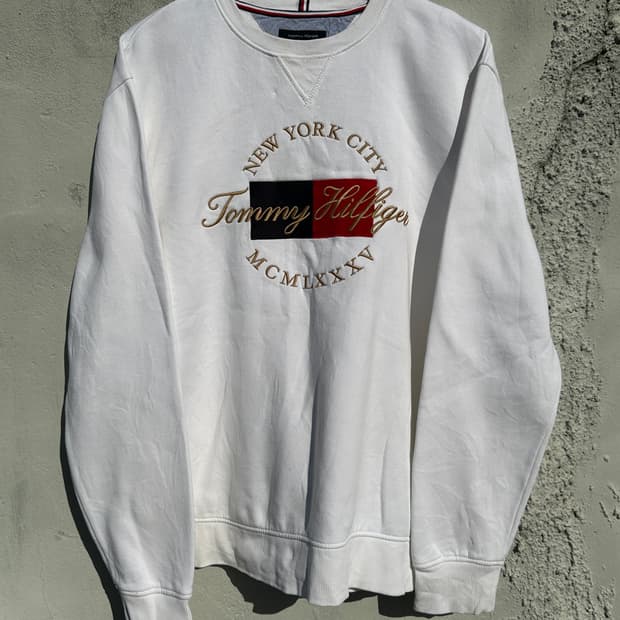[XL] 타미힐피거 자수 화이트 맨투맨 스웻셔츠