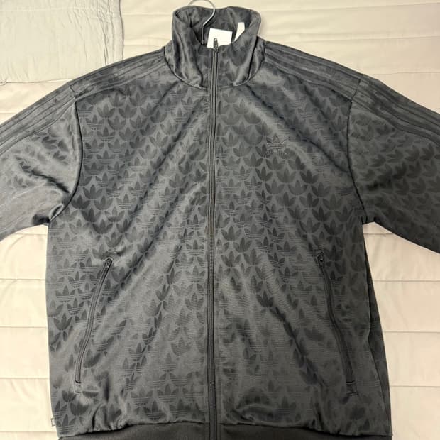 Adidas tracktop
