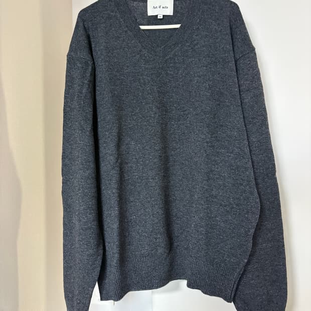 아트이프액츠 캐시미어 브이넥 니트