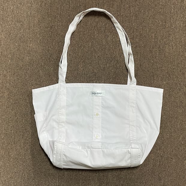 From shirt to Object / No.17