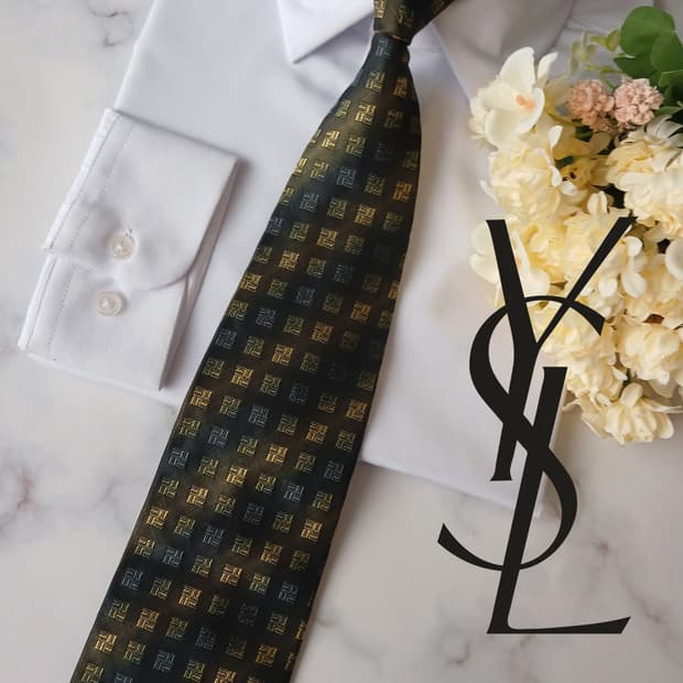 입생로랑 실크 다크그린 모노그램 넥타이 9.6cm A등급 A19076
