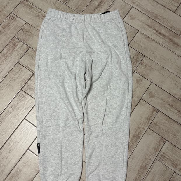 온러닝 클럽팬츠 L 판매