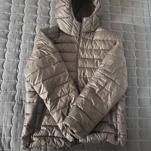 스파오 경량패딩