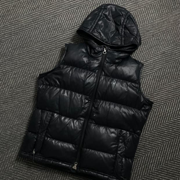 나이키 acg 구스다운 조끼 패딩 베스트 블랙y 4581