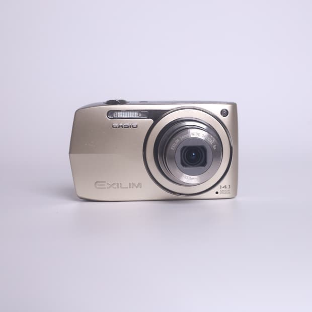 카시오 익슬림 Z2300 골드