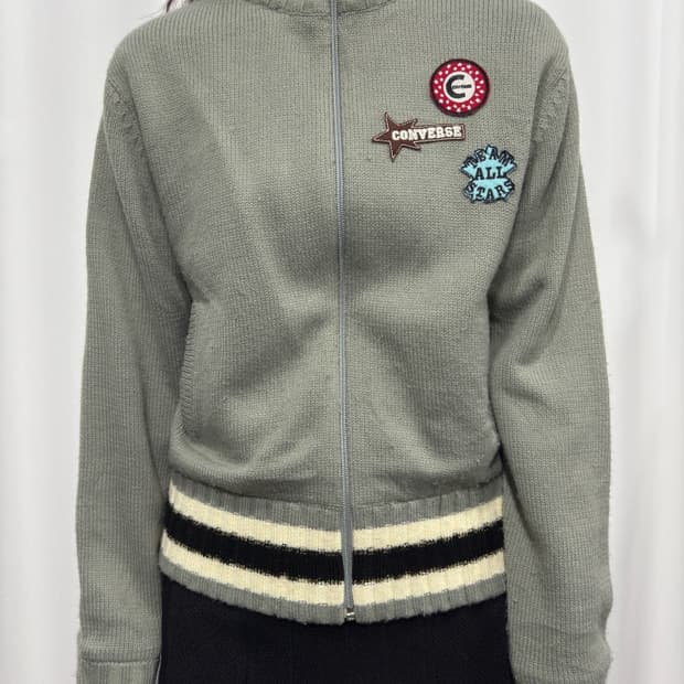converse patch knit zipup