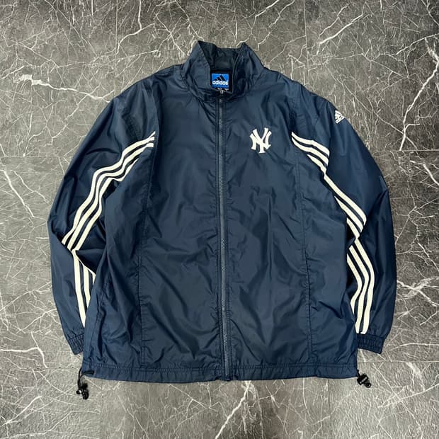 아디다스 양키스 90s 오버사이즈 바람막이