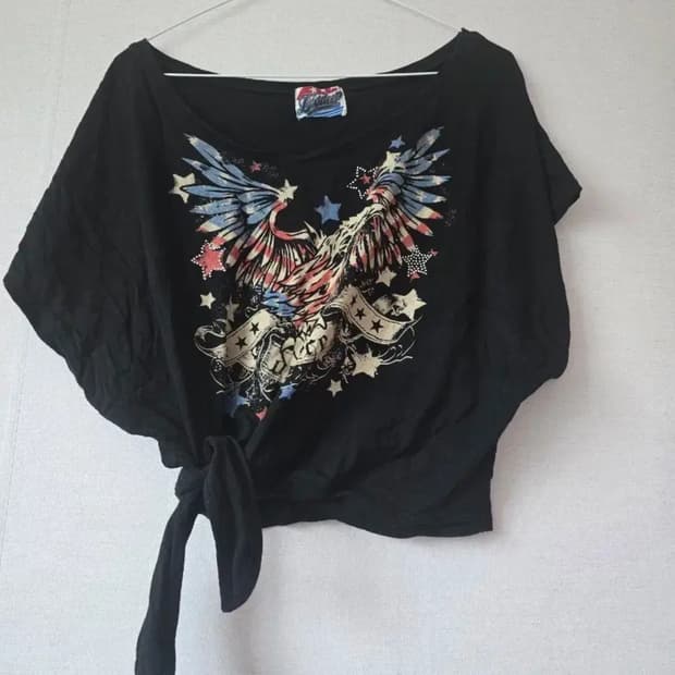 Dig deep 디그딥 블랙 원숄더 반팔 상의