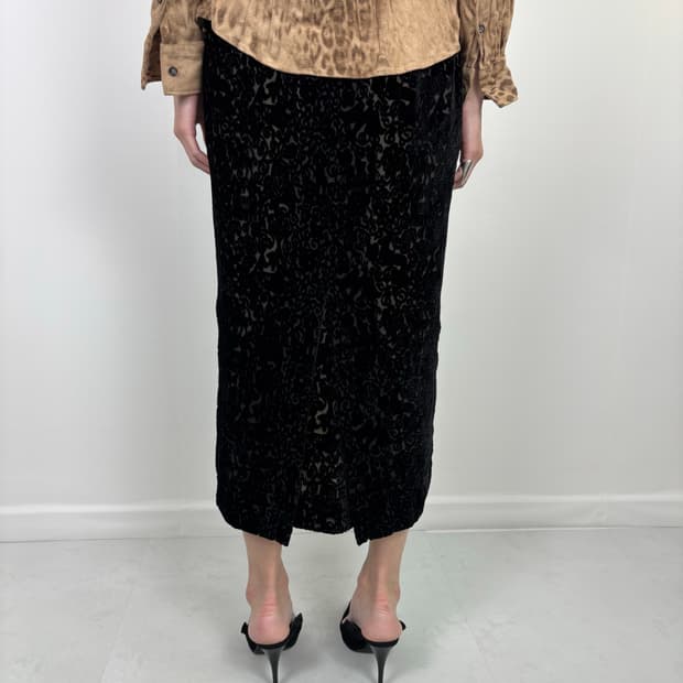 VELVET PATTERNED LONG SKIRT