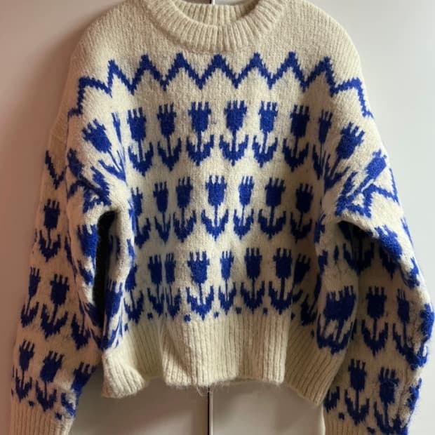 반원 아틀리에 Flower hairy wool knit