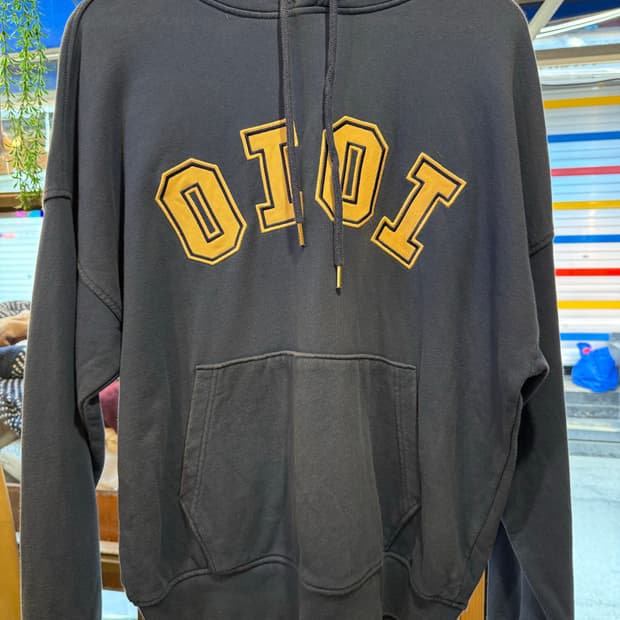 오아이오아이 블루 후드티