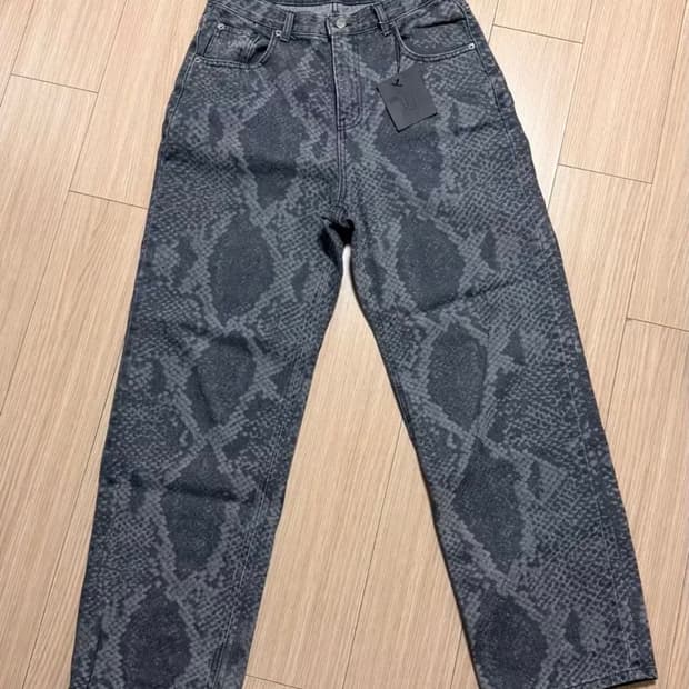 오도어 파이톤 팬츠 2사이즈