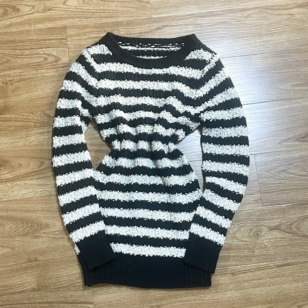 빈티지 폼폼이 스트라이프 니트 원피스 오네갸루 로걀 모리걸 페어리 그런지