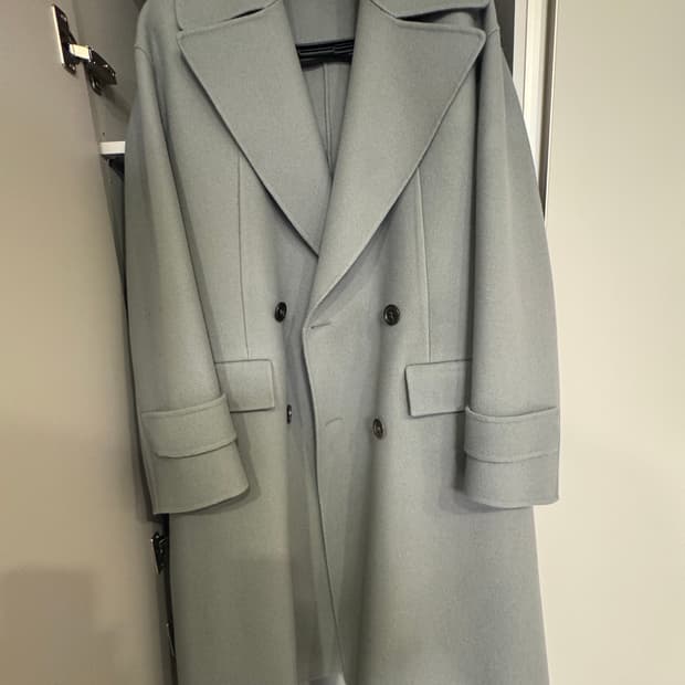 준지20fw 맥시코트44 팝니다