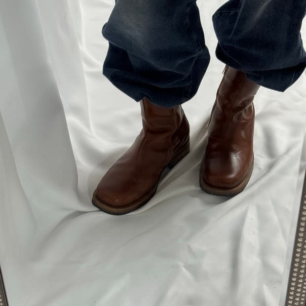 Our legacy camion boots