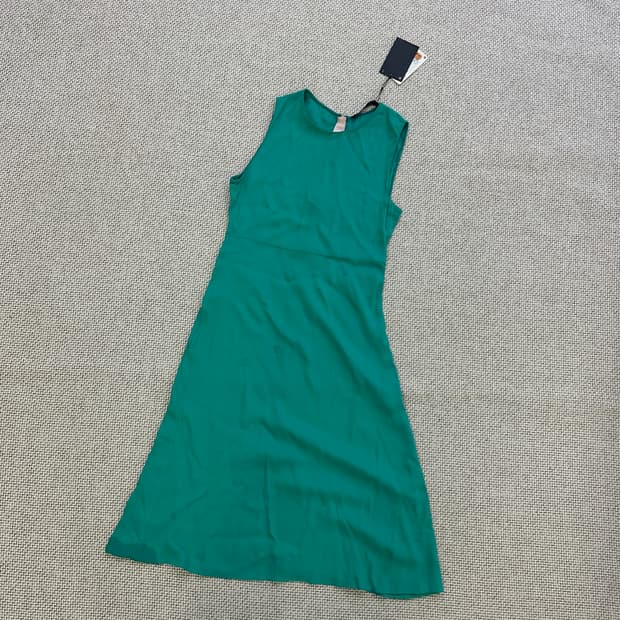 M 자라우먼 민소매 원피스 새상품 0415D